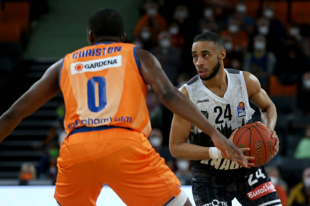 林葳面对 林葳面对