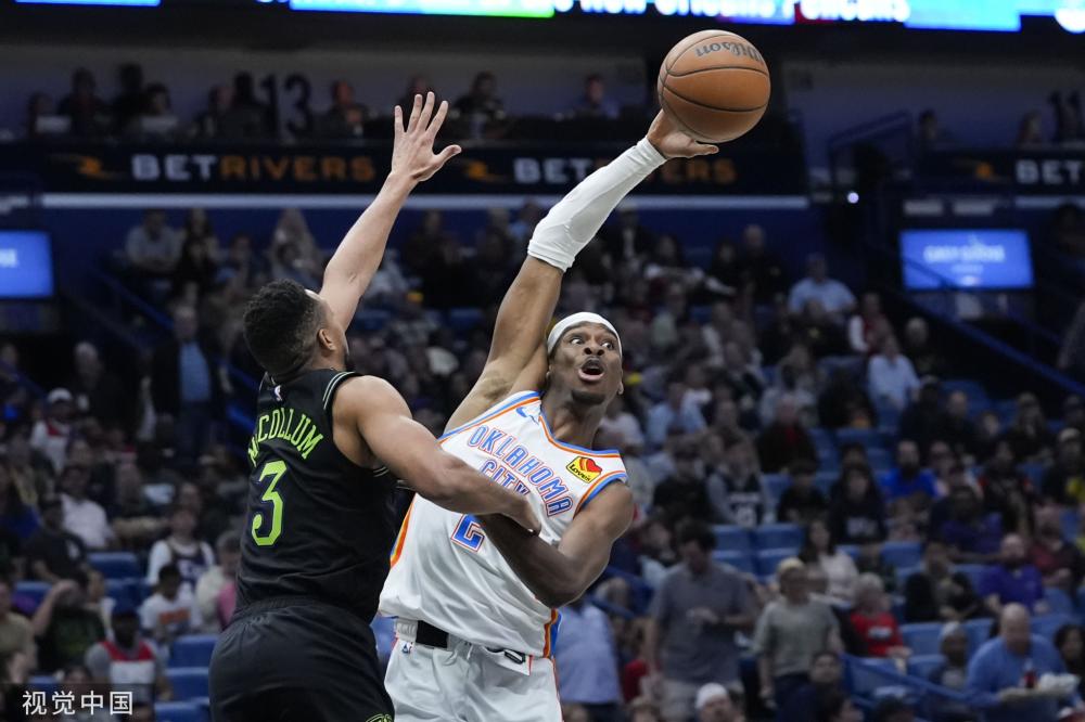 牌双轨上的 牌双轨上的